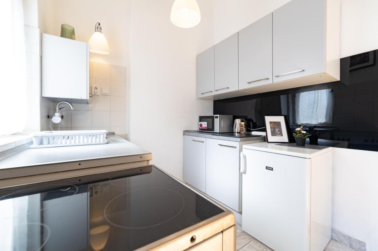 W25 Smart Apartment ブダペスト エクステリア 写真